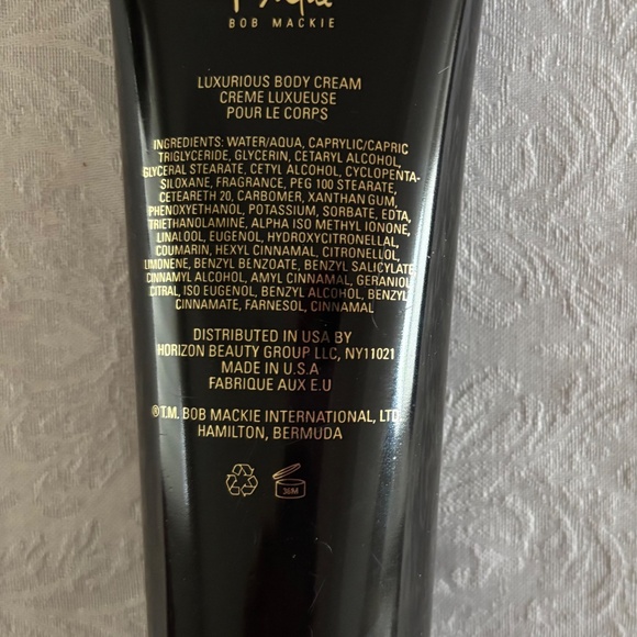 Bob Mackie Women's Luxurious Body Cream, 6.7 oz.  NEW - Picture 2 of 3